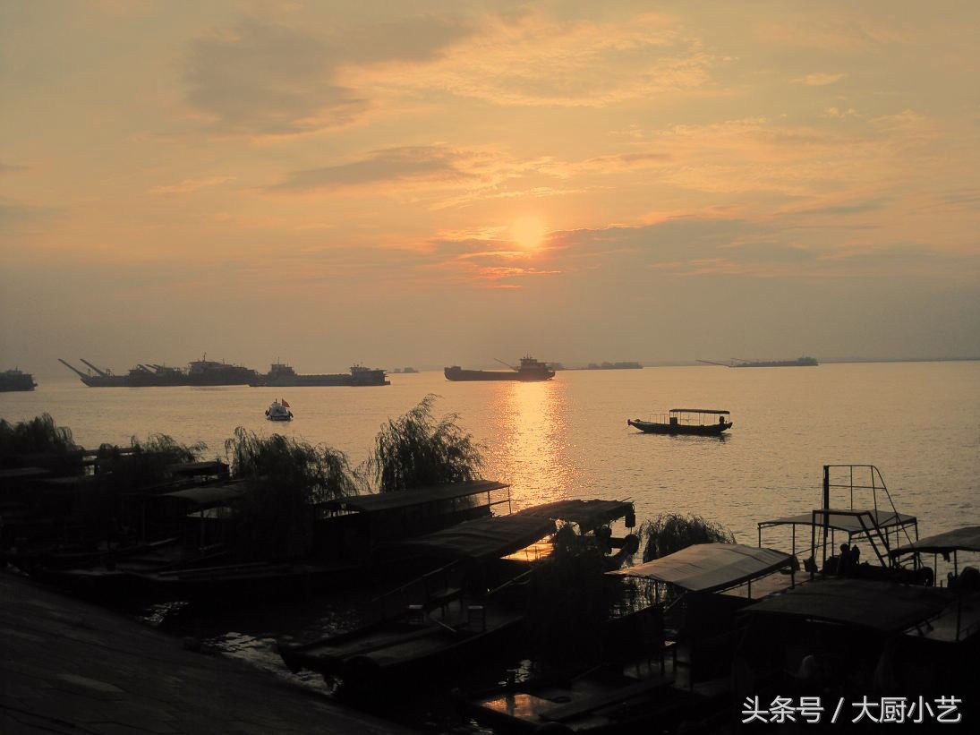 正宗的湖北菜推荐,去湖北必点的六道楚菜