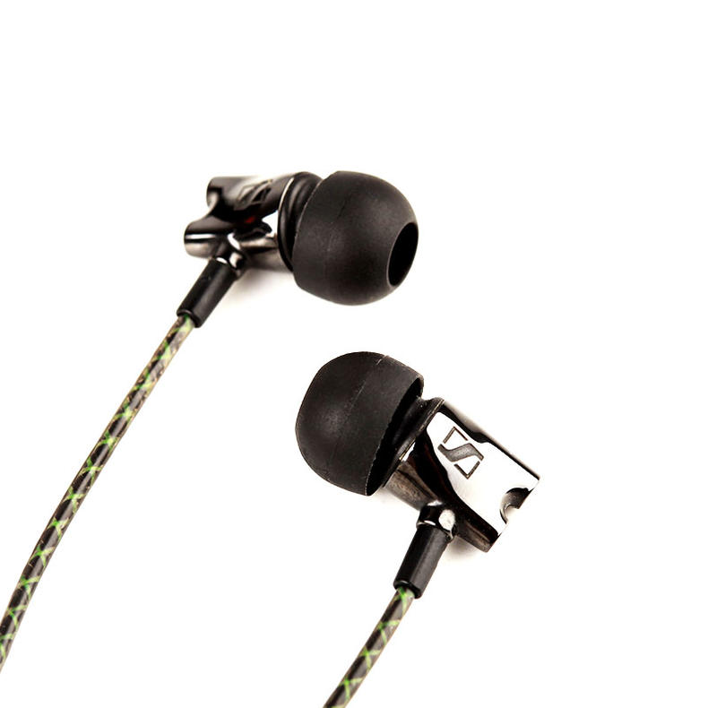 你们都用的哪款耳机,你们都用过哪些耳机