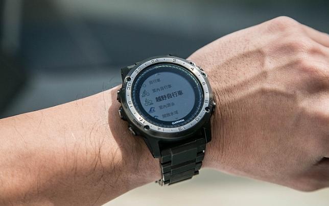 比水鬼高级的手表,garmin佳明255智能运动手表