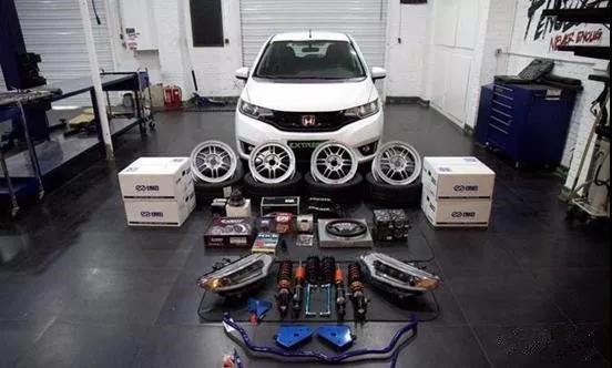 飞度gk5车身多低跑起来稳一点,2017款本田飞度gk5参数配置