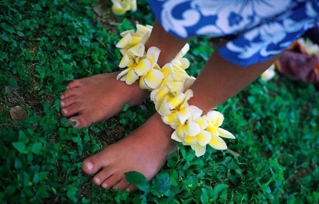 时与饰|拴住今生,系住来世——十二月首饰:足饰