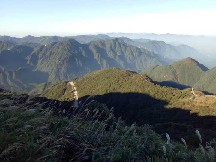 带你们看看湖南的大山风景,湖南一座被遗忘的山