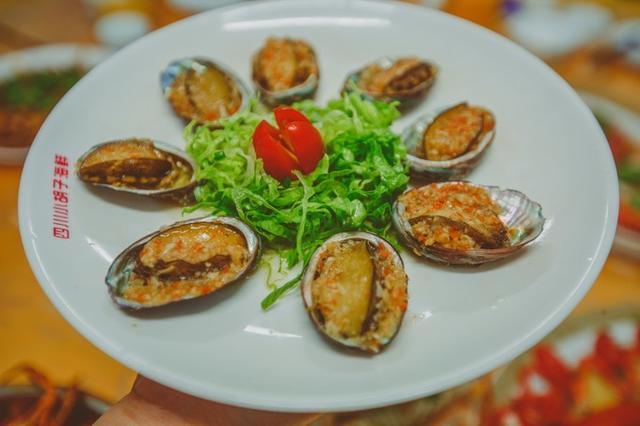 在冬季里享受一下三亚夏日的海风,来享受三亚夏日与海风