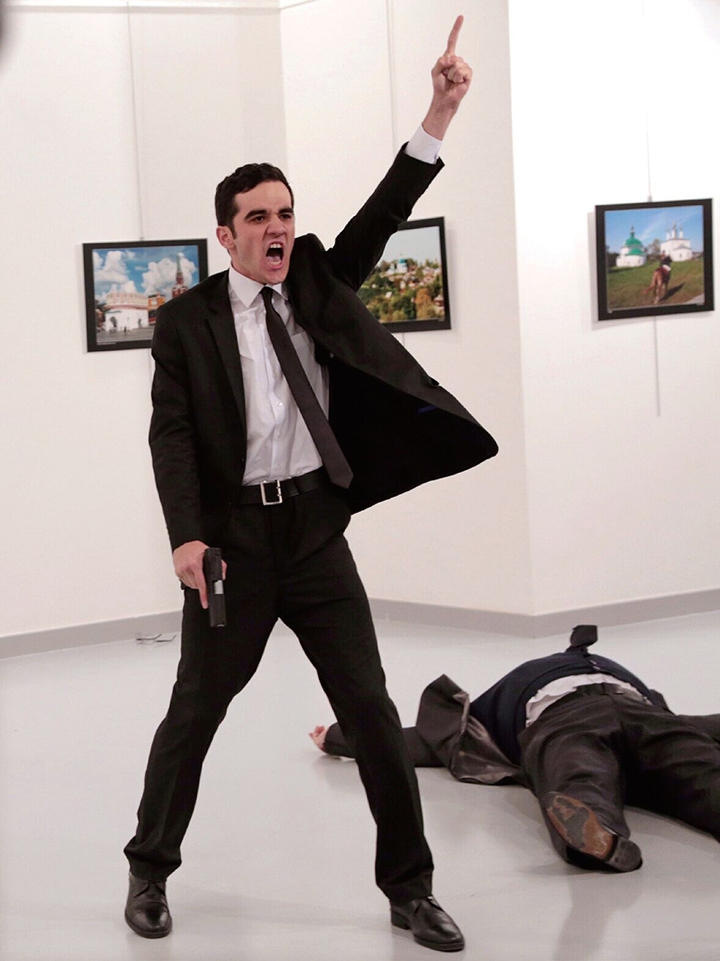 世界新闻摄影大赛获奖作品,世界新闻摄影大赛相机