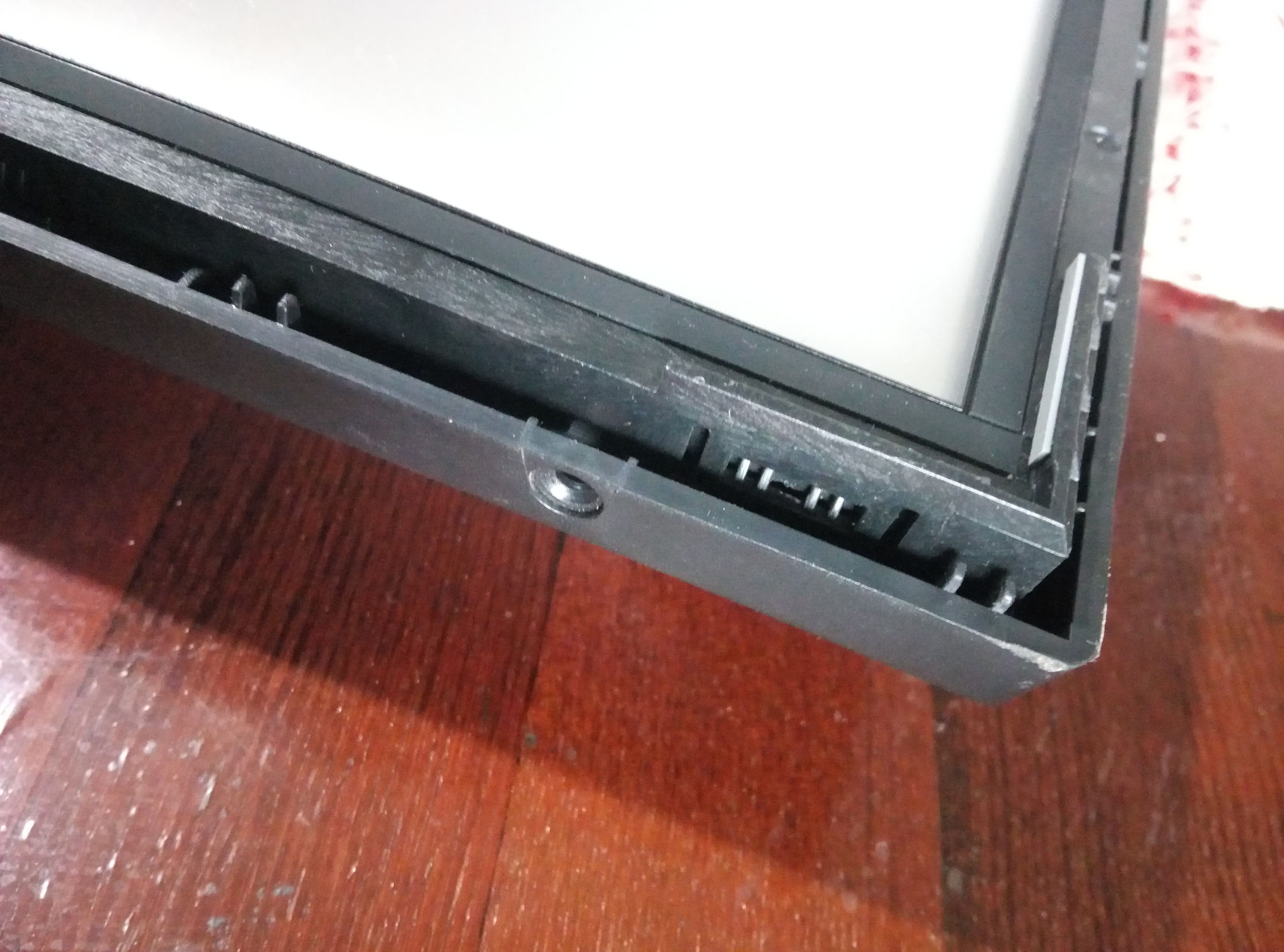 液晶电视技术维修大全,液晶电视维修拆屏器