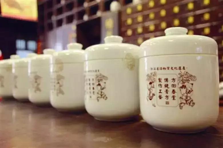 冬天给孩子吃哪种保健品,冬天给娃进补这4类食物要谨慎