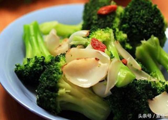 百合煲什么润肺养肝,秋燥百合粥