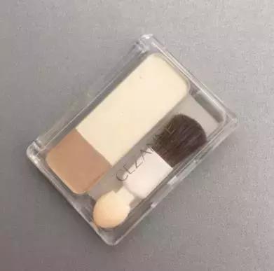 五十块钱买一个香奈儿,一万块钱香奈儿能买到啥