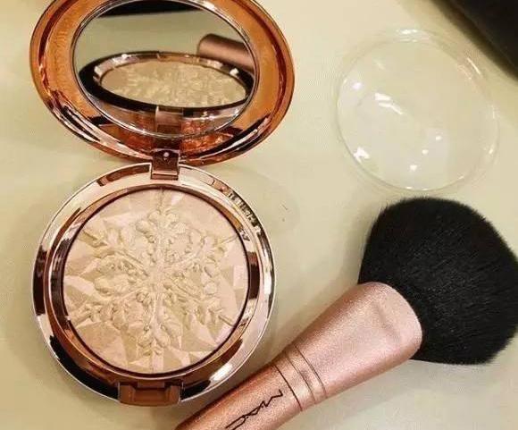 颜控必入kindle联名款绝美,颜控必入化妆品