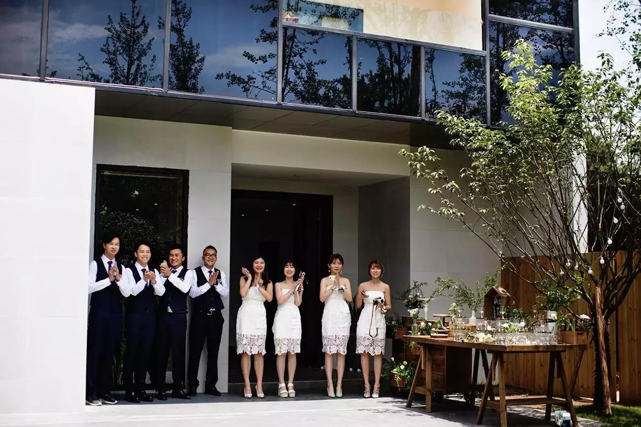 户外婚礼新郎创意出场方式,创意婚礼新郎出场方式有哪些