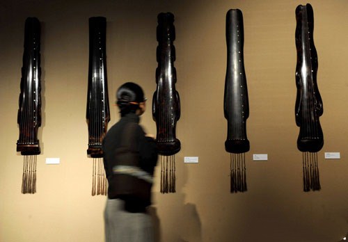 古琴颜色的选择,福建口碑好的古琴如何选择