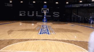 变向过人学不会,变向不减速的过人动作