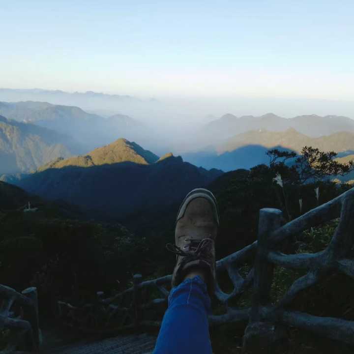 带你们看看湖南的大山风景,湖南一座被遗忘的山
