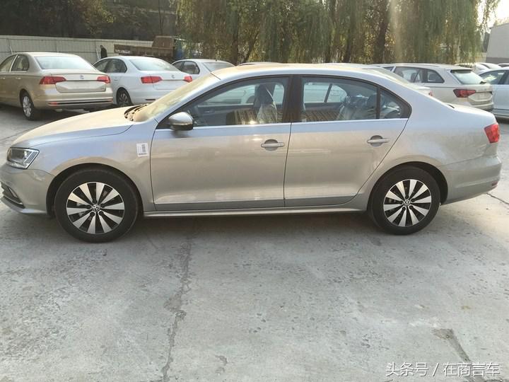 2017速腾1.6自动舒适型银色,1.4t速腾超越版珠光白和银色