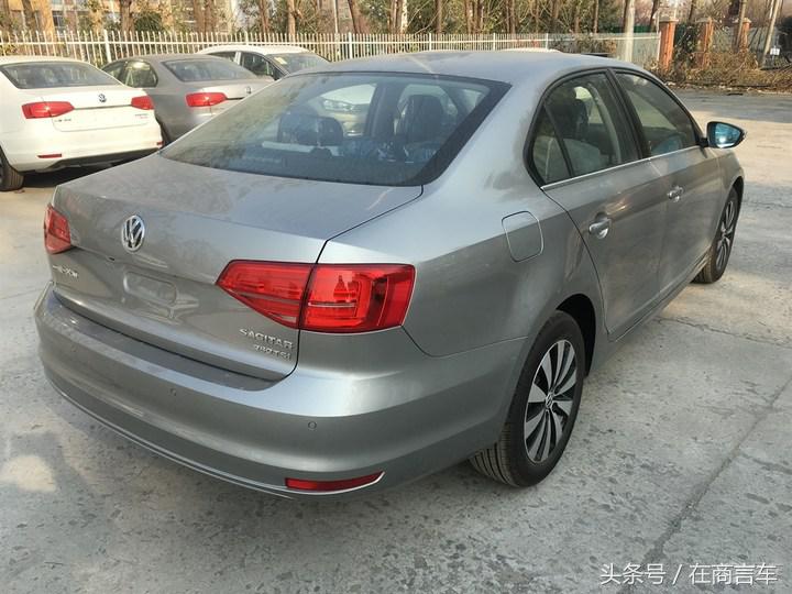 2017速腾1.6自动舒适型银色,1.4t速腾超越版珠光白和银色