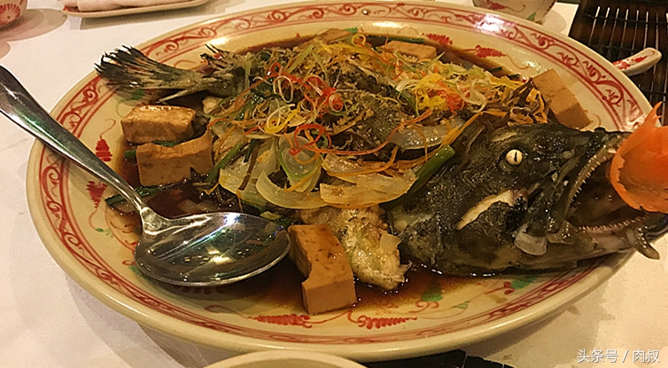 越南岘港美食篇：让你无法抗拒的那些生猛海鲜