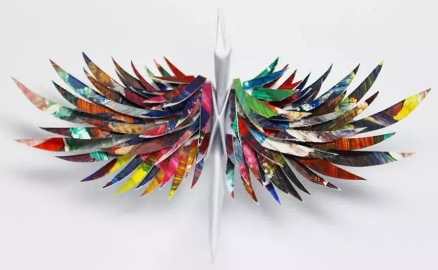 他用3个月时间，折叠了1000只千纸鹤，送给了他最亲爱的姑娘