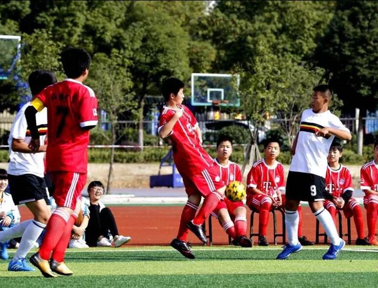 丹江口学校足球比赛,丹江口市余家营小学足球比赛