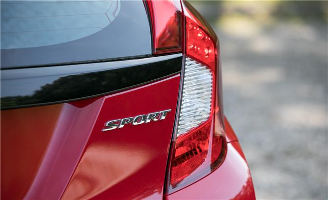 十万块钱买“超跑”图解海外全新飞度Sport