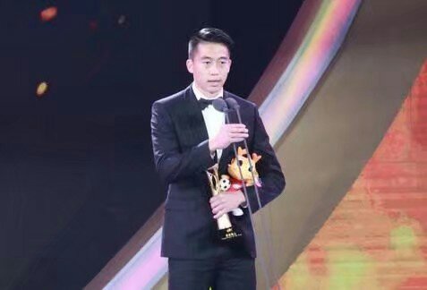 胡靖航上港一球一助攻,上港队员胡靖航