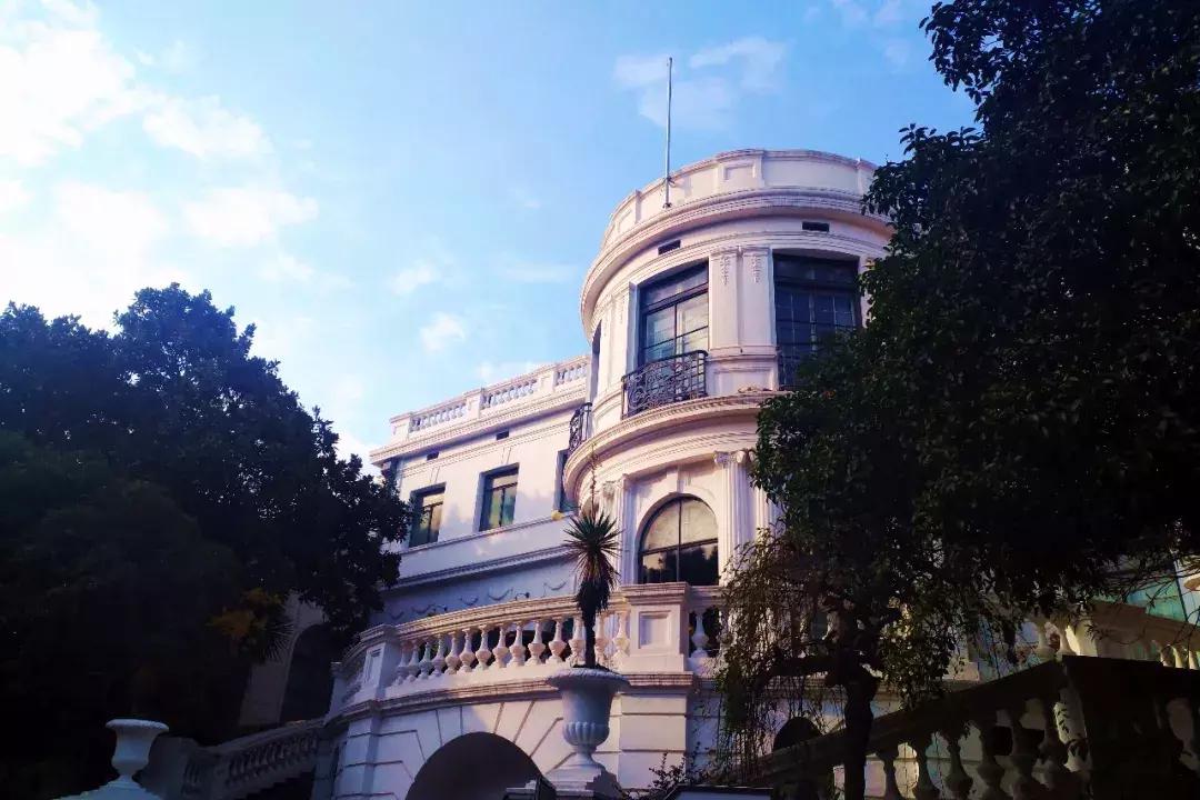 辞职去流浪的歌曲,辞职做歌手