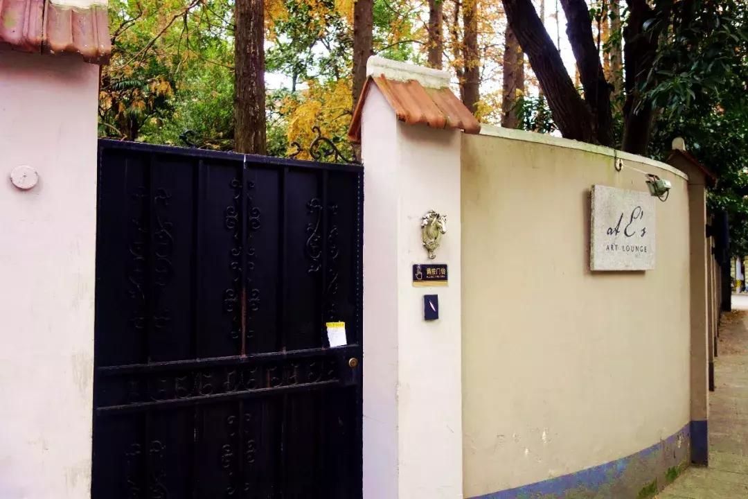 辞职去流浪的歌曲,辞职做歌手