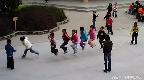 今天第一场雪视频,今天的第一场雪视频