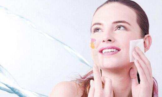 想要肌肤水嫩,混合肌肤用什么乳液最好