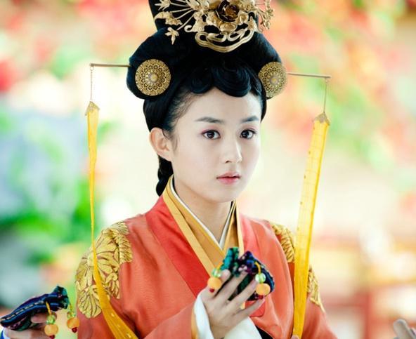 皇帝死后嫔妃怎么处理,皇帝死后后宫的妃子怎么处理