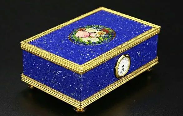 圣诞节,请送我一个八音盒