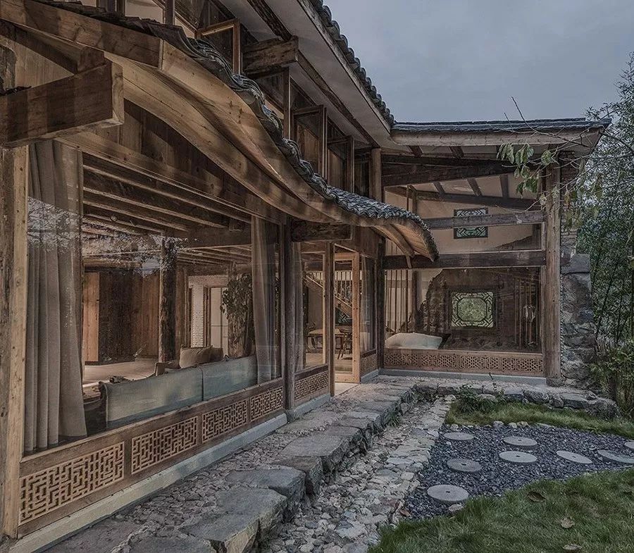 民宿能像酒店一样经营吗,民宿也可以自己住