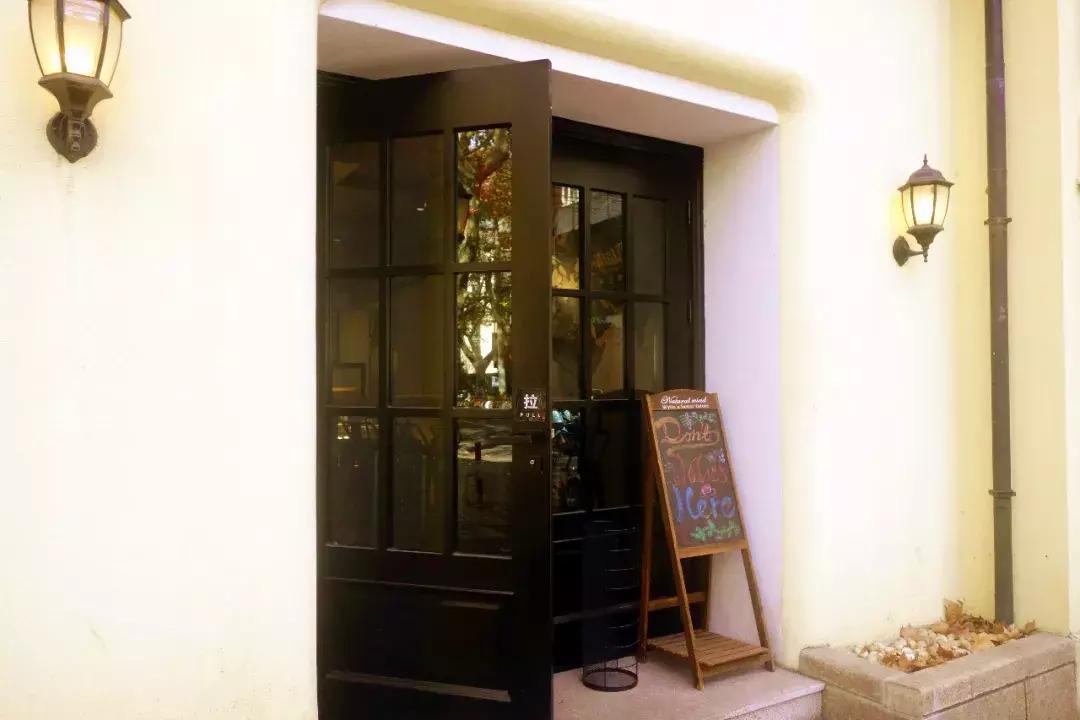 辞职去流浪的歌曲,辞职做歌手