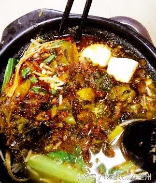 天冷了做一碗砂锅暖心又暖胃,小砂锅既暖心又暖胃