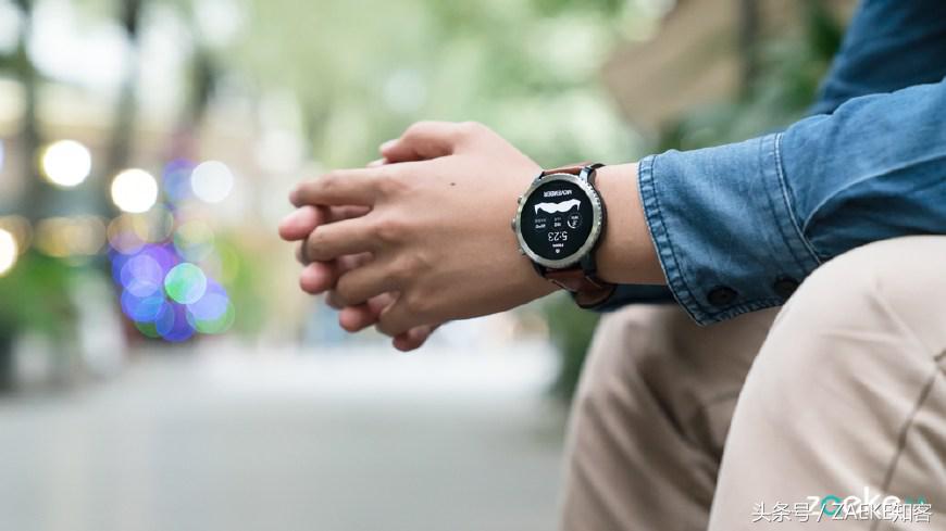 戴着FossilQ智能手表的我,终于像个人生赢家