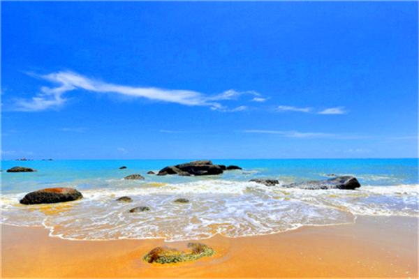 北纬18度温暖的冬季三亚之旅,北纬18度三亚旅游