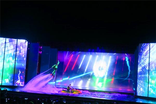 北纬18度温暖的冬季三亚之旅,北纬18度三亚旅游