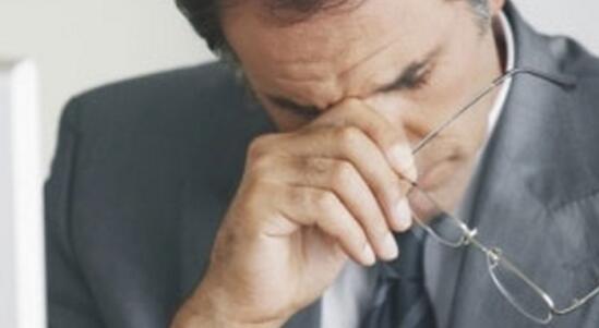 身体出现这4大表现要警惕血稠,这些症状说明血管堵了