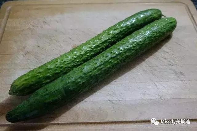 酸奶拌青瓜,两伴
