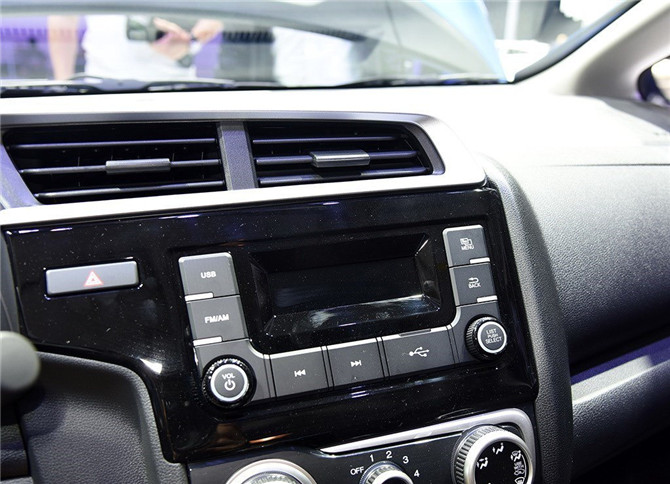 十万块钱买“超跑”图解海外全新飞度Sport