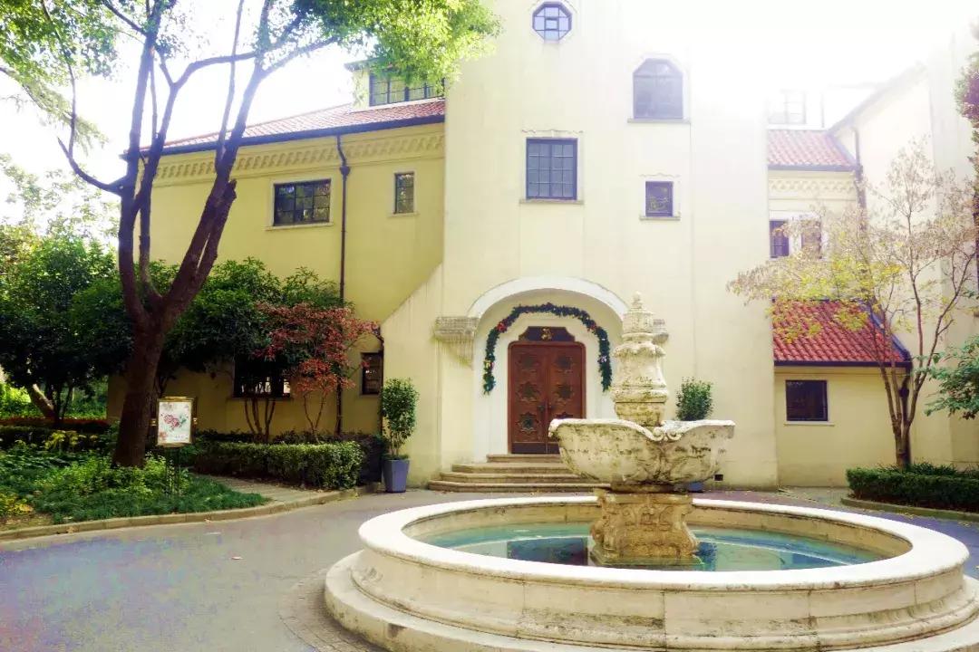 辞职去流浪的歌曲,辞职做歌手