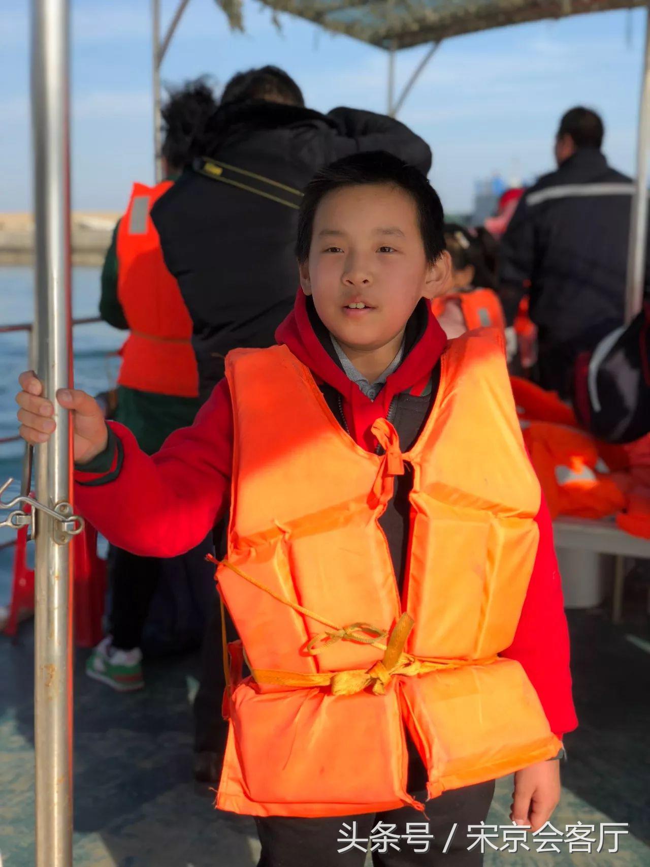 在水下捞海参视频,潜水员捞海参能下潜多少米