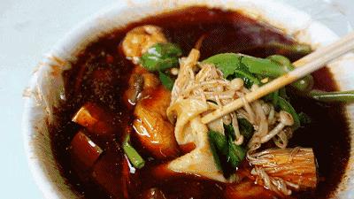 四川的麻辣烫哪家最正宗,正宗的川渝麻辣烫