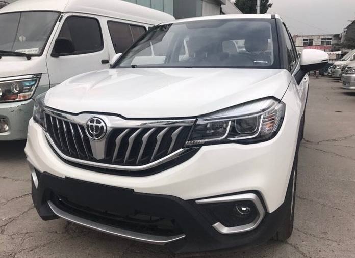 是车标设计不好还是整体不行？一直爆冷门，V3车主告诉你使用感受