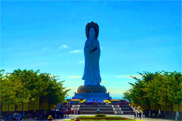 北纬18度温暖的冬季三亚之旅,北纬18度三亚旅游