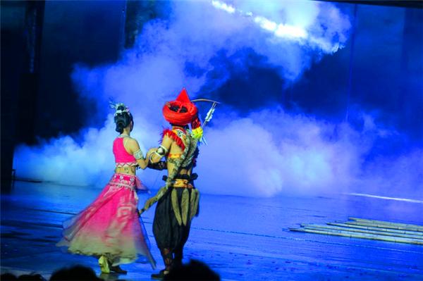 北纬18度温暖的冬季三亚之旅,北纬18度三亚旅游