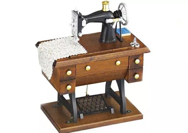 圣诞节,请送我一个八音盒