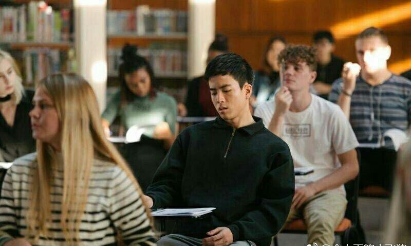 青春不止失恋堕胎，作弊才是主题，看学霸教你如何作弊！