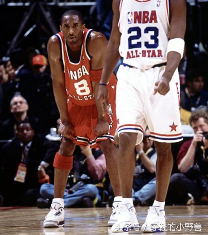 24号科比篮球鞋致敬黑曼巴,科比自己最喜欢的最强实战篮球鞋