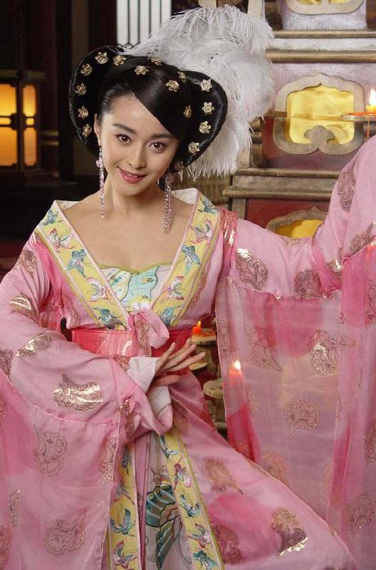 皇帝死后嫔妃怎么处理,皇帝死后后宫的妃子怎么处理