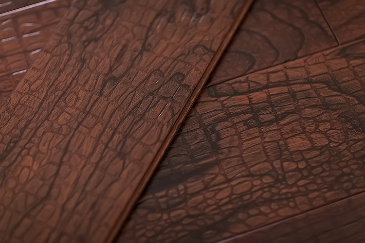 为什么有人喜欢用实木地板,仿古实木地板有什么优缺点